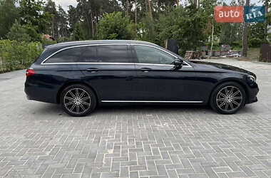 Универсал Mercedes-Benz E-Class 2017 в 