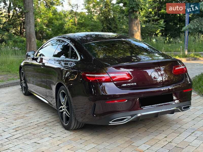 Купе Mercedes-Benz E-Class 2018 в Києві