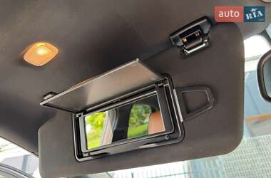 Седан Mercedes-Benz E-Class 2013 в 