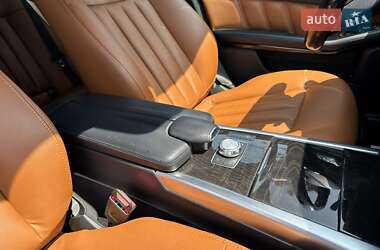 Седан Mercedes-Benz E-Class 2013 в 