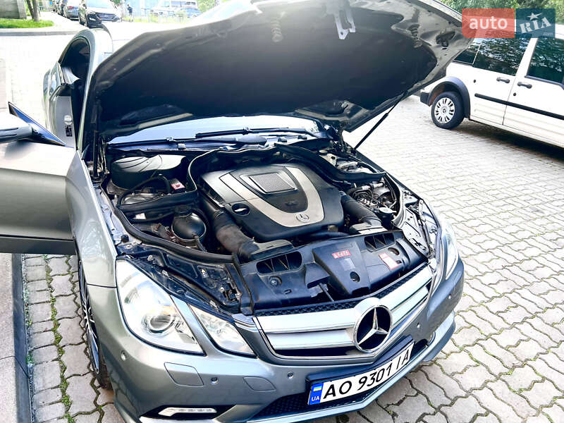 Купе Mercedes-Benz E-Class 2009 в Самборе