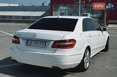 Седан Mercedes-Benz E-Class 2012 в 