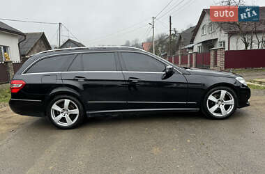 Mercedes-Benz E-Class 2010
