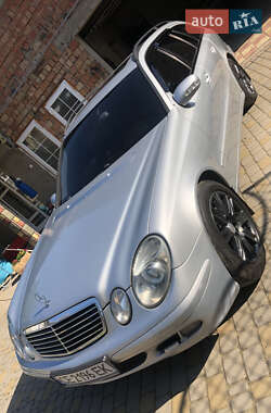 Универсал Mercedes-Benz E-Class 2005 в 
