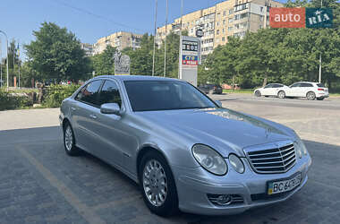 Седан Mercedes-Benz E-Class 2006 в Львове