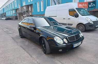Седан Mercedes-Benz E-Class 2004 в Тульчині