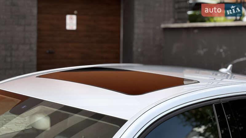 Седан Mercedes-Benz E-Class 2009 в Ивано-Франковске