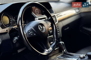 Седан Mercedes-Benz E-Class 2009 в 