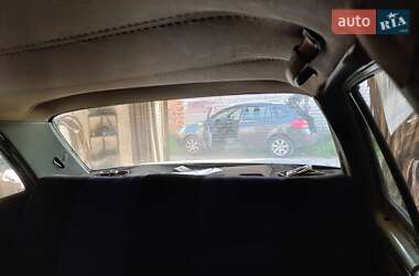 Седан Mercedes-Benz E-Class 1981 в 