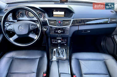 Седан Mercedes-Benz E-Class 2010 в 