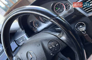 Седан Mercedes-Benz E-Class 2010 в 
