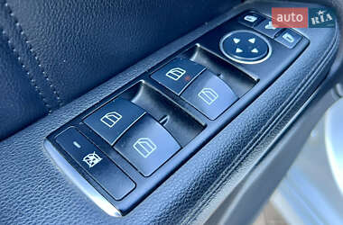 Седан Mercedes-Benz E-Class 2010 в 