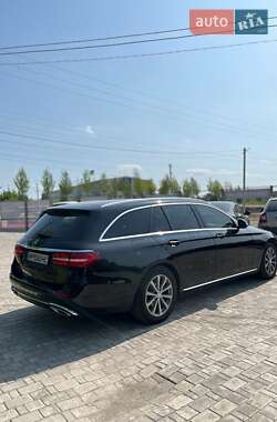Универсал Mercedes-Benz E-Class 2017 в 