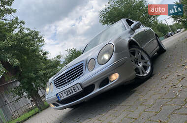 Седан Mercedes-Benz E-Class 2002 в 