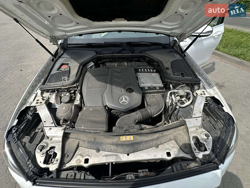 Седан Mercedes-Benz E-Class 2016 в Луцке