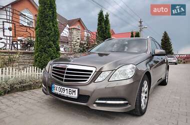 Mercedes-Benz E-Class 2011 Mercedes-Benz E-Class 2011
