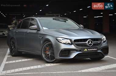 Седан Mercedes-Benz E-Class 2018 в Киеве