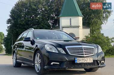 Mercedes-Benz E-Class 2010 Mercedes-Benz E-Class 2010