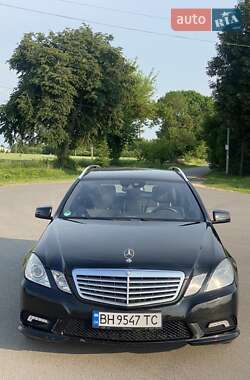 Универсал Mercedes-Benz E-Class 2010 в 