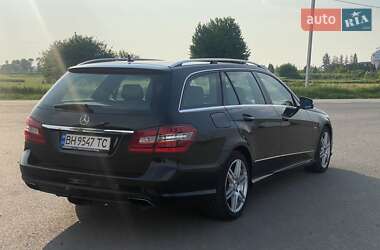 Универсал Mercedes-Benz E-Class 2010 в 