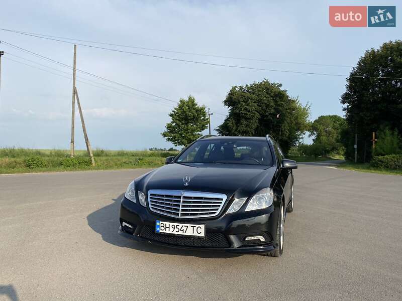 Универсал Mercedes-Benz E-Class 2010 в Городенке