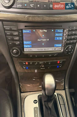 Седан Mercedes-Benz E-Class 2002 в 