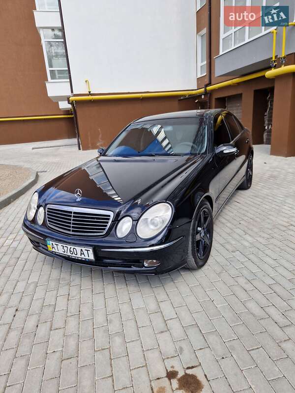 Mercedes-Benz E-Class 2002
