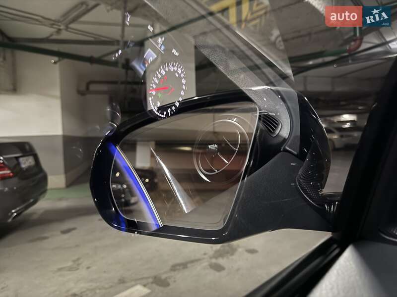 Седан Mercedes-Benz E-Class 2016 в Киеве