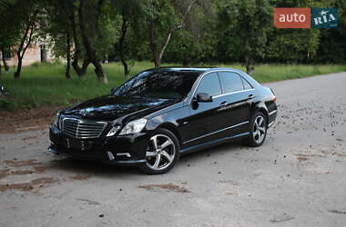 Mercedes-Benz E-Class 2010 Mercedes-Benz E-Class 2010