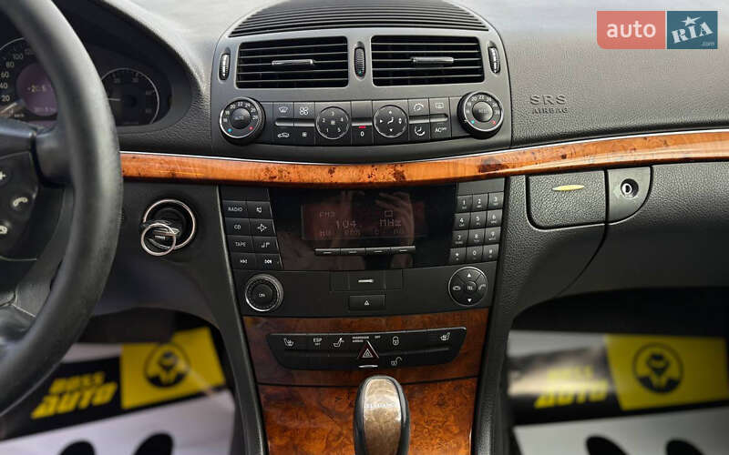 Седан Mercedes-Benz E-Class 2002 в Мукачевому