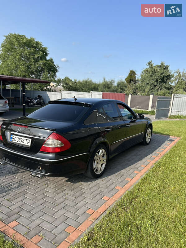Седан Mercedes-Benz E-Class 2006 в Львові