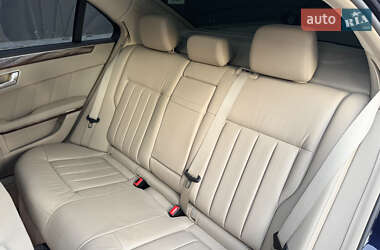 Седан Mercedes-Benz E-Class 2011 в 