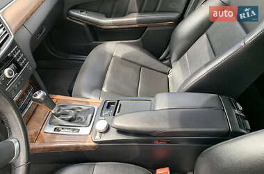 Седан Mercedes-Benz E-Class 2011 в 