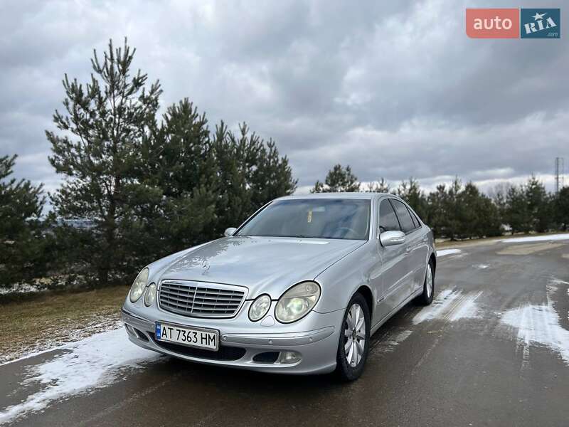 Mercedes-Benz E-Class 2002