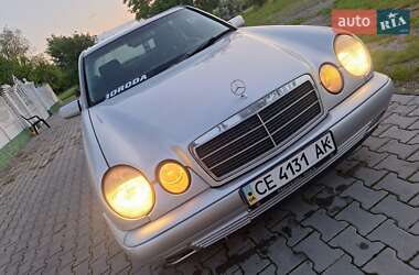 Седан Mercedes-Benz E-Class 2000 в 