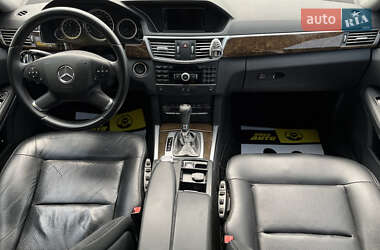 Седан Mercedes-Benz E-Class 2010 в 