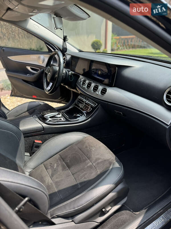 Седан Mercedes-Benz E-Class 2016 в Коломиї