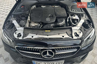 Кабриолет Mercedes-Benz E-Class 2019 в 