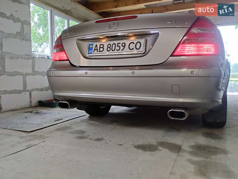 Седан Mercedes-Benz E-Class 2005 в Калиновке