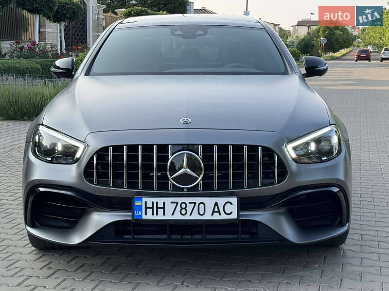 Седан Mercedes-Benz E-Class 2018 в Одесі фото 44 Седан Mercedes-Benz E-Class 2018 в Одесі