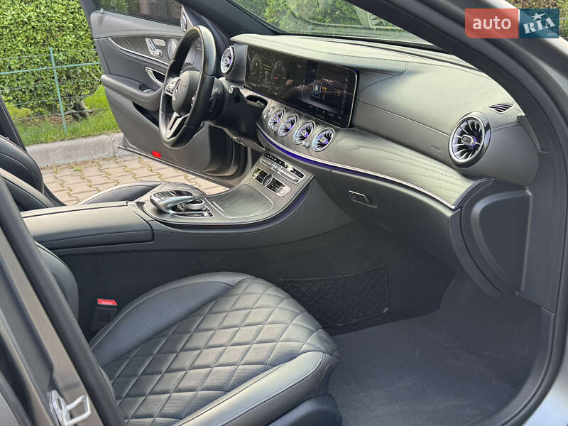 Седан Mercedes-Benz E-Class 2018 в Одесі фото 92 Седан Mercedes-Benz E-Class 2018 в Одесі