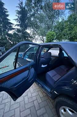 Седан Mercedes-Benz E-Class 1995 в 