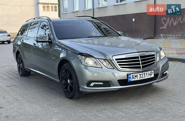 Mercedes-Benz E-Class 2010 Mercedes-Benz E-Class 2010