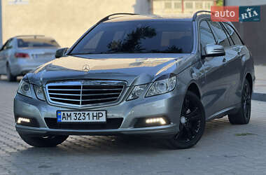 Универсал Mercedes-Benz E-Class 2010 в 