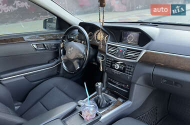 Универсал Mercedes-Benz E-Class 2010 в 