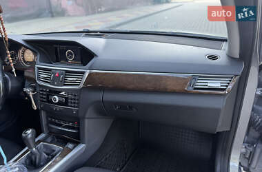Универсал Mercedes-Benz E-Class 2010 в 