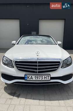 Седан Mercedes-Benz E-Class 2019 в Запоріжжі