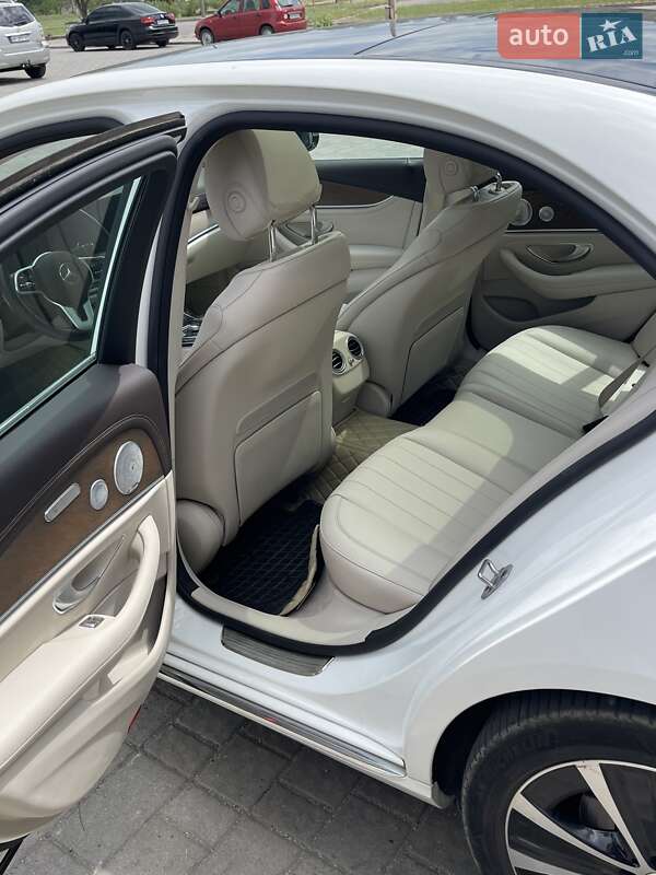 Седан Mercedes-Benz E-Class 2019 в Запоріжжі
