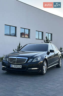 Mercedes-Benz E-Class 2012 Mercedes-Benz E-Class 2012