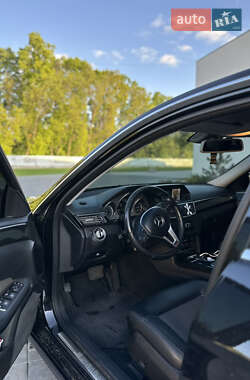 Седан Mercedes-Benz E-Class 2012 в 